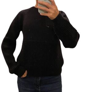 Vanessa Bruno black sweater . Size S